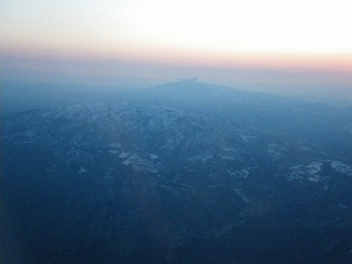 葉山連峰上空