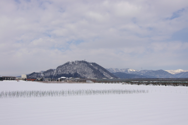 Imgp1098110203 白銀の大森山