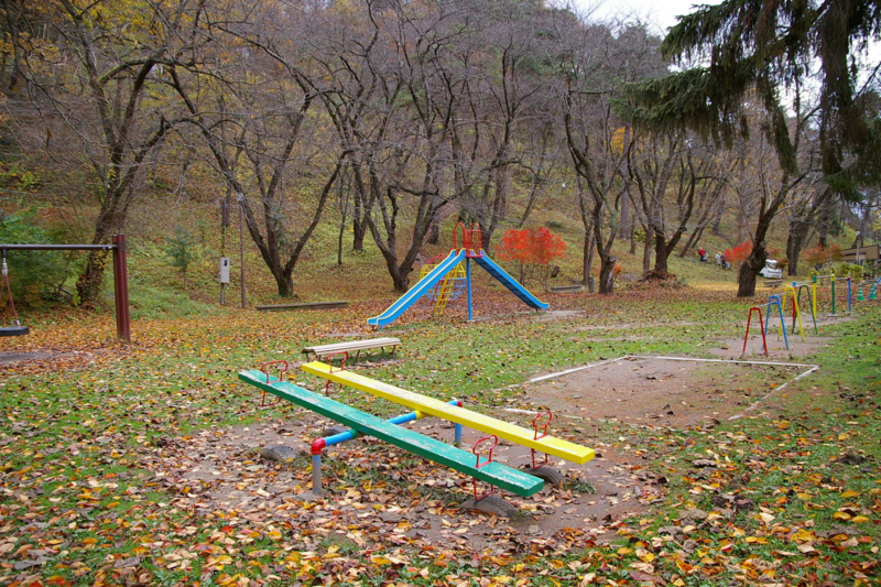 若木山公園滑り台