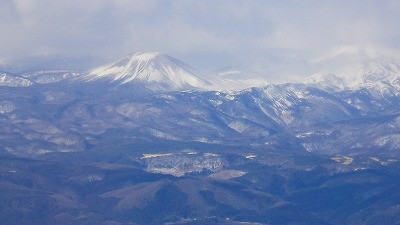 山形新幹線つばさからの車窓の風景