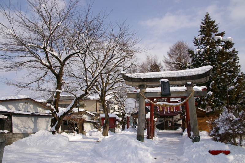 雪の若木神社