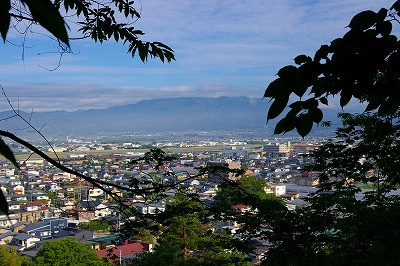 村山の葉山の眺めもあっぱれです。