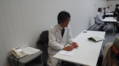 郡山市ビッグパレット　薬剤師　土屋幸太郎の漢方相談の風景