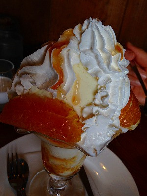 0201116 オレンジパフェ、やっぱり美味しかったです。