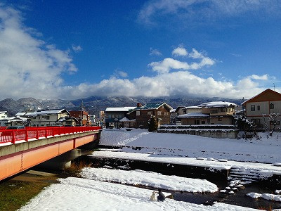 冬の冠雪の蔵王風景