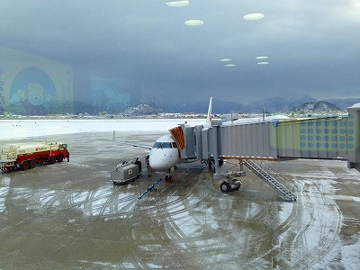 山形空港からは無事に飛行機が空を飛ぶことができました。