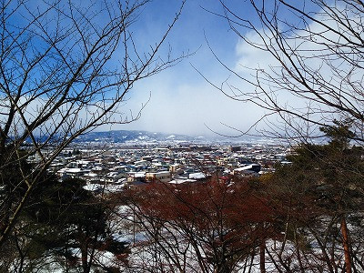 月山は雲隠れ