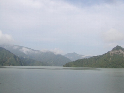 ７月１６日撮影の田子倉湖です。