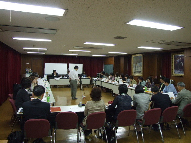 Dscf1107 昨日、一昨日の5月20日(土)~5月21日(日)とイスクラ産業7階ホールで勉強してきました。