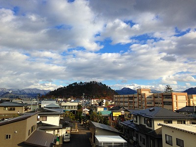 0081207 若木山と神町小学校