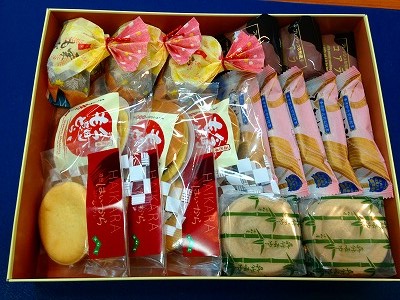 0120106 小松屋さんのお菓子
