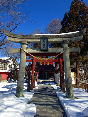 若木神社の参道