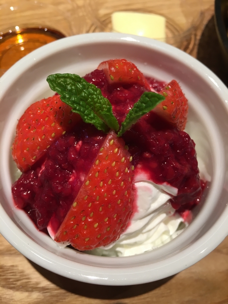 f:id:jdy00247:20180508104806j:plain ストロベリーフレンチトースト