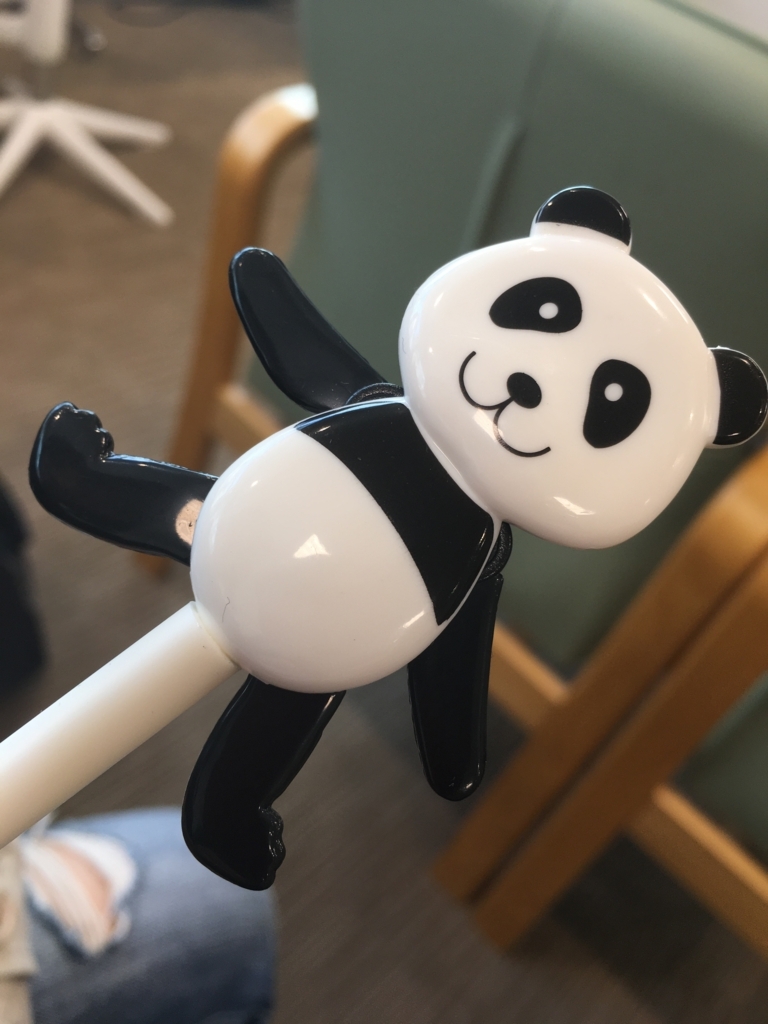 f:id:jdy00247:20180508105151j:plain パンダのボールペン