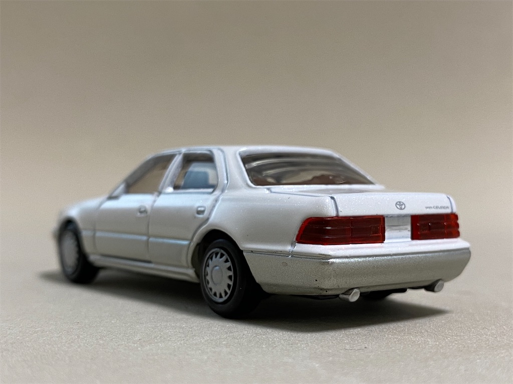 No.19 トヨタ セルシオ(トミカプレミアム発売記念仕様) - Jeter Base
