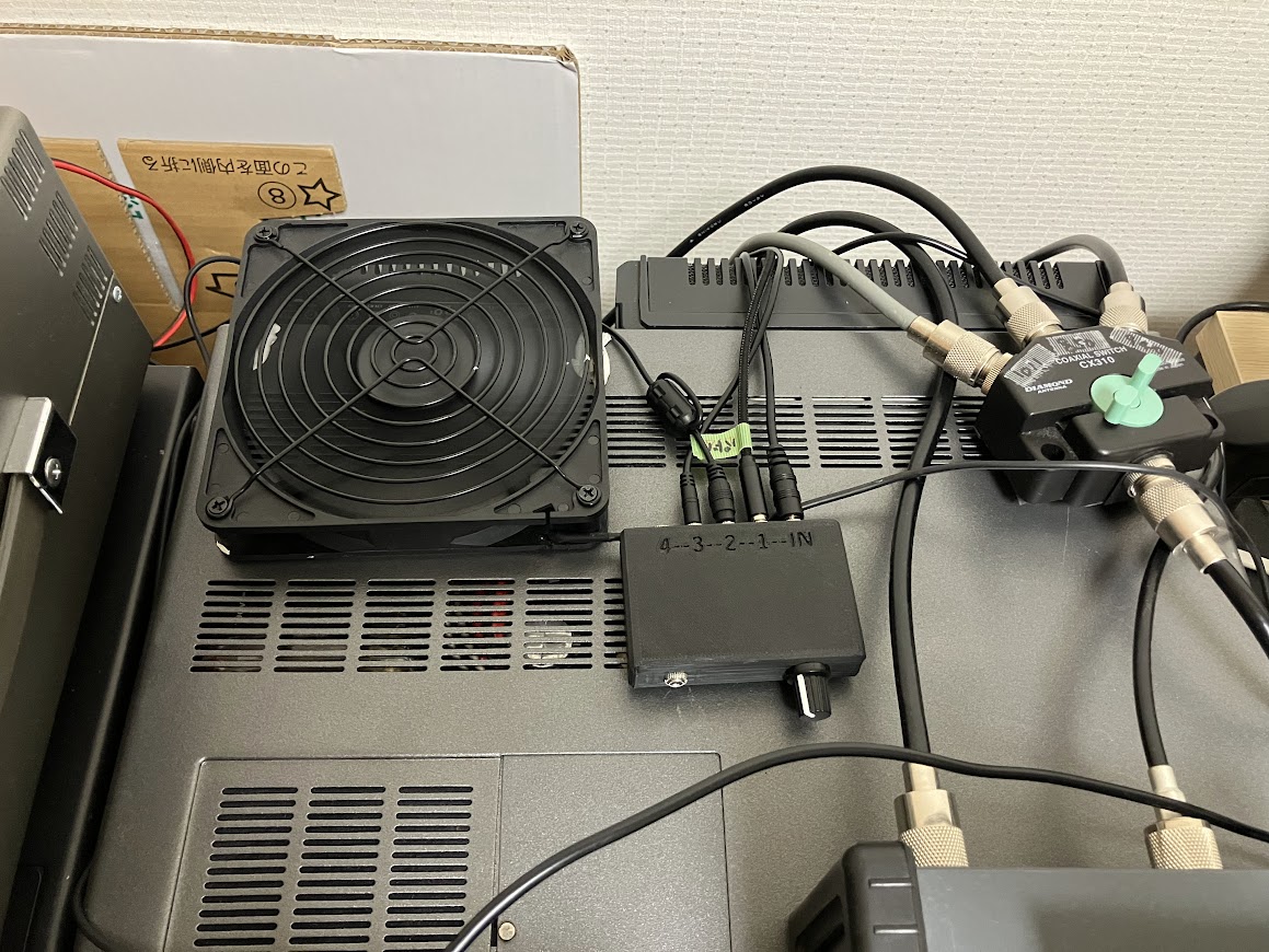 TS-940Sの冷却ファン - アマチュア無線局 JF0RRH