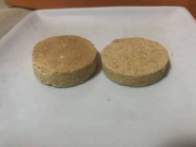 おからクッキー厚みの比較