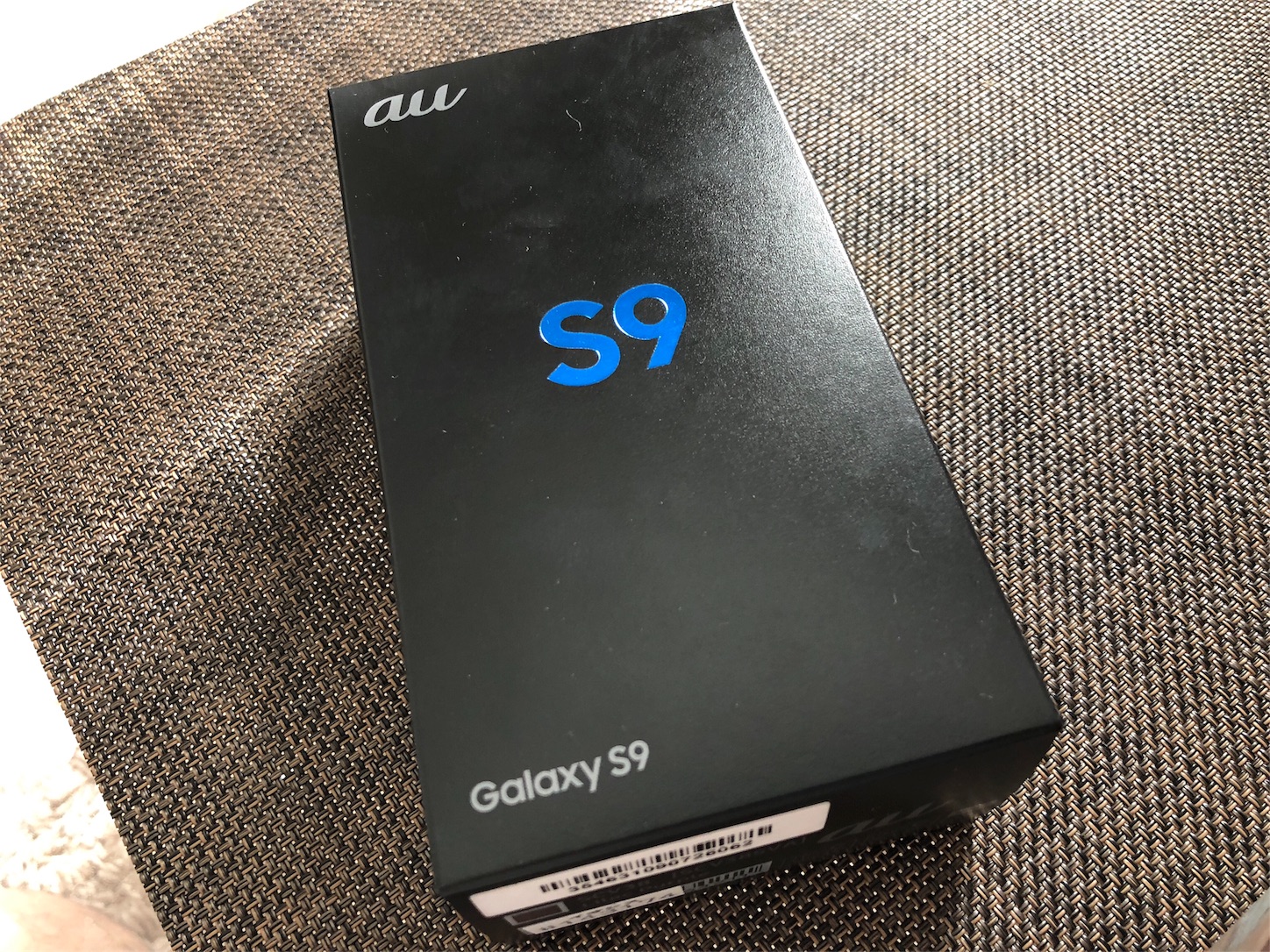 白ロム 新品同様のau版galaxy S9 Scv38 をイオシスで購入 開封の儀 スマスタ 白ロム 新品同様のau版galaxy S9 Scv38 をイオシスで購入 開封の儀 スマスタ
