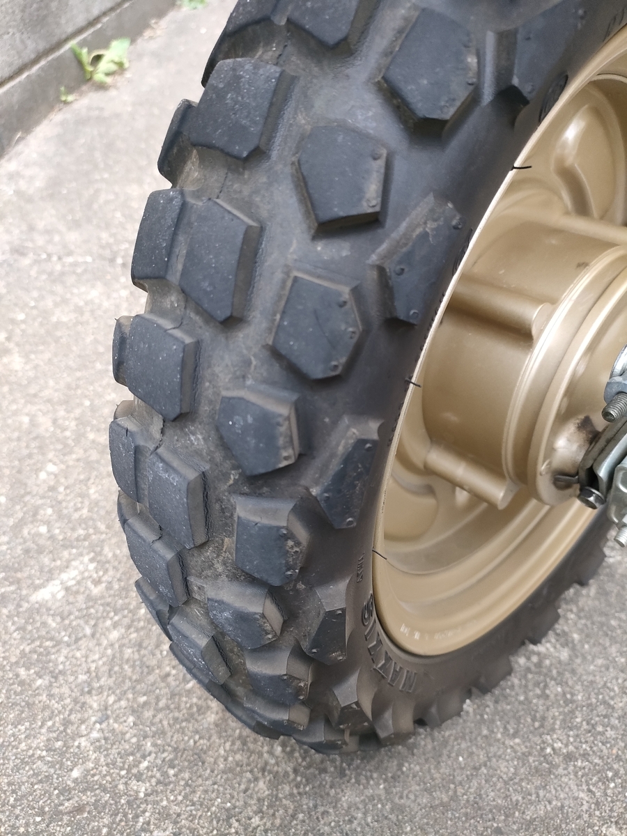 エイプのタイヤを物色 - F700GS-林道＆整備記録