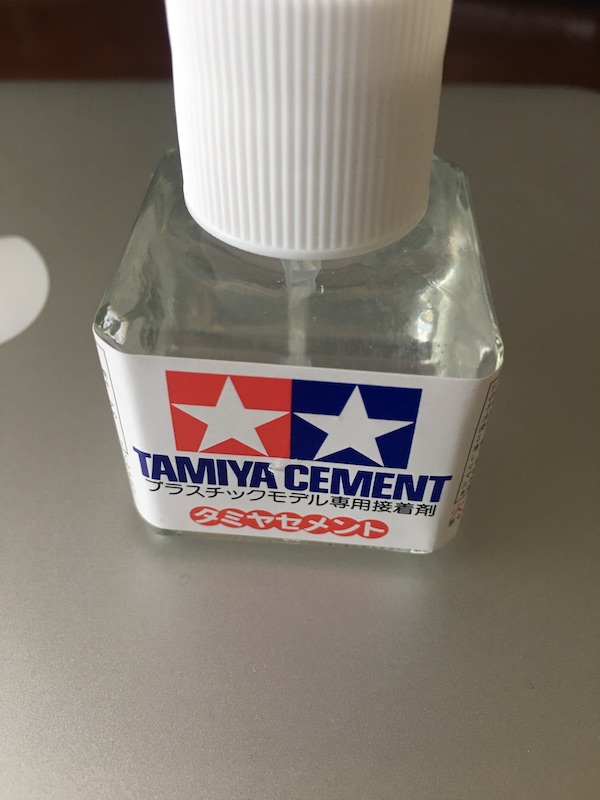 タミヤ セメント
