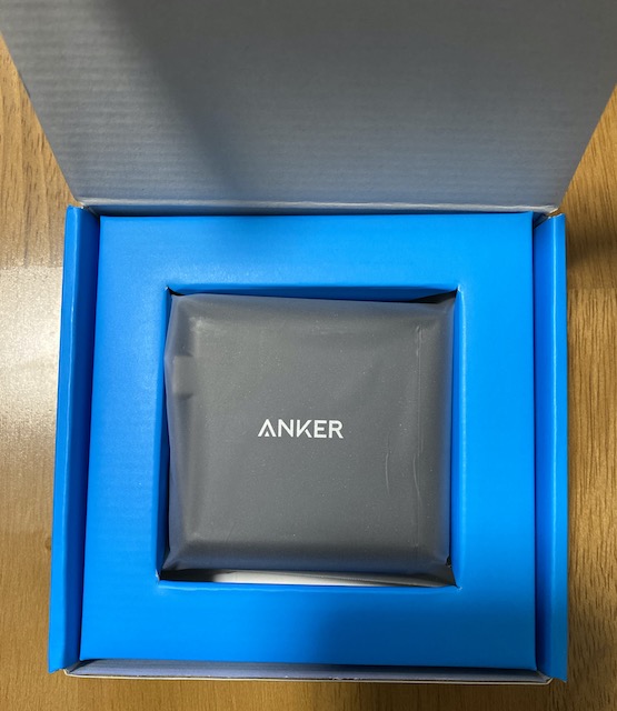 Anker PowerPort 4 本体
