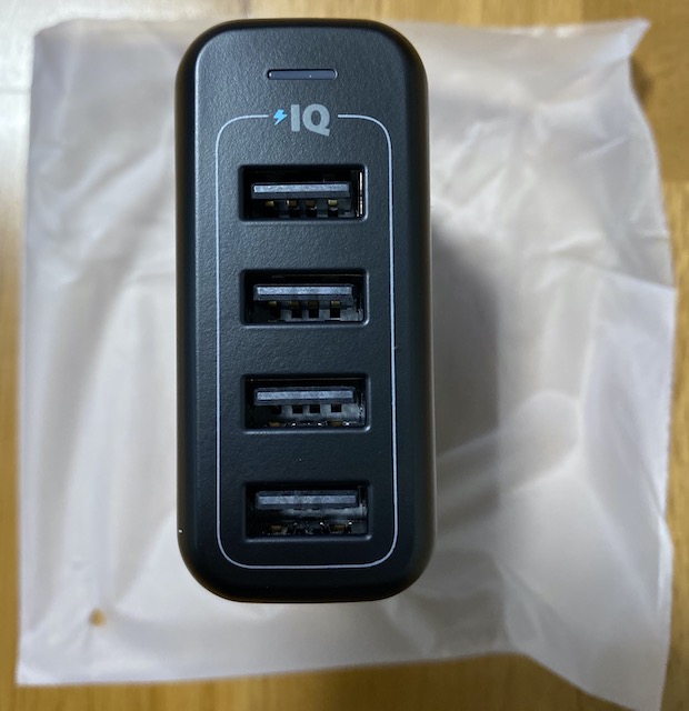 Anker PowerPort 4 本体