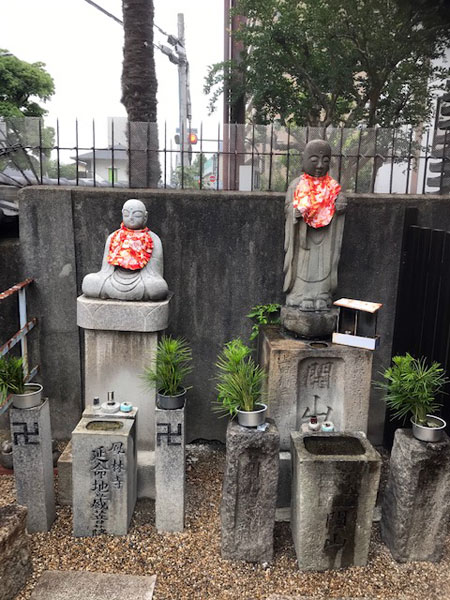 鳳林寺の延命地蔵尊