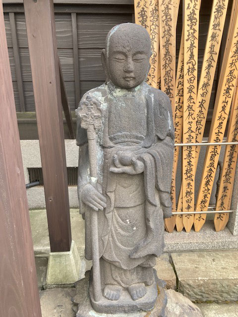 華蔵院で出会ったお地蔵さん