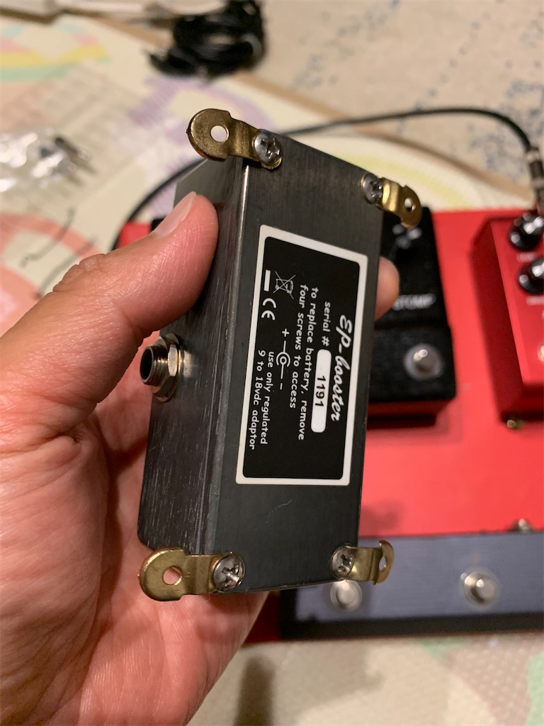 パワーサプライ】逆さまのロゴは許せるか | ギターのレシピ