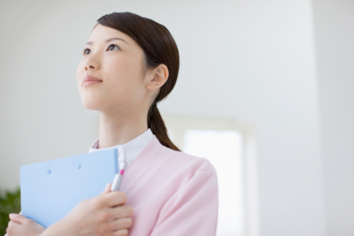 看護師の年代別の仕事の悩み