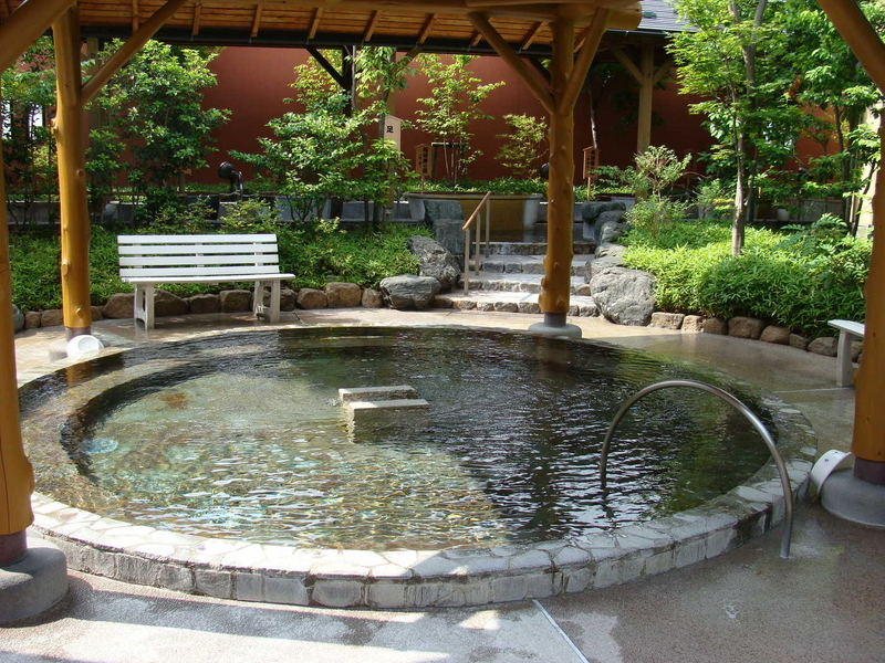 七福の湯露天風呂