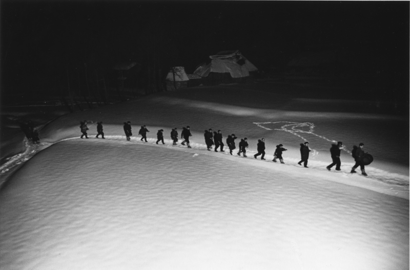 生誕100年記念「濱谷浩と『雪国』」写真展 上越市立総合博物館で7月4日