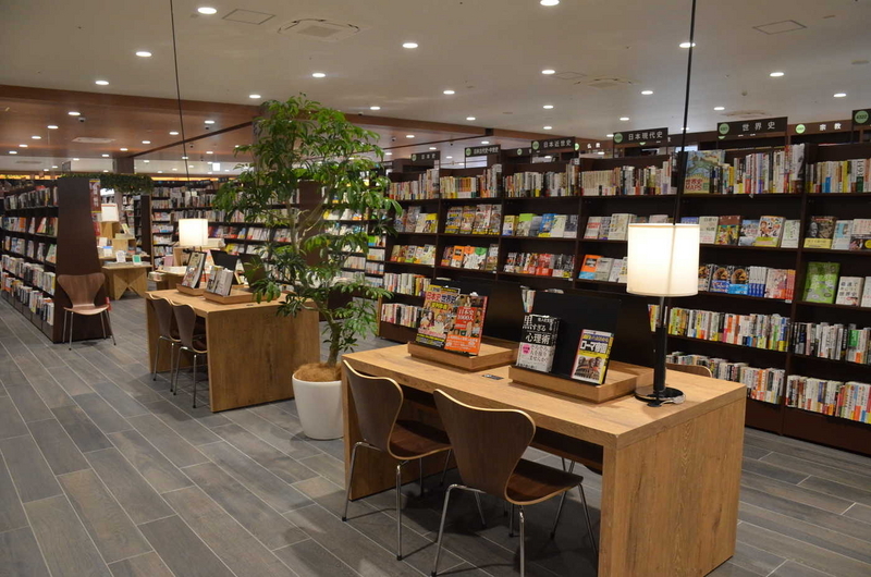 蔦屋書店店内3