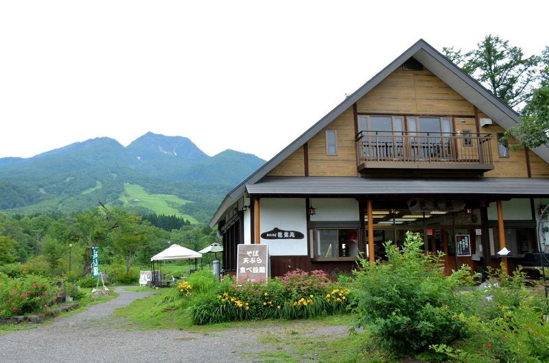 芭蕉苑外観1907_2