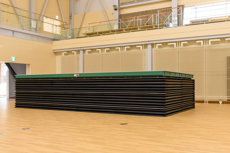 ジムリーナ跳馬自動昇降装置