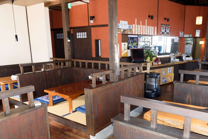 20180226鳥から亭内観