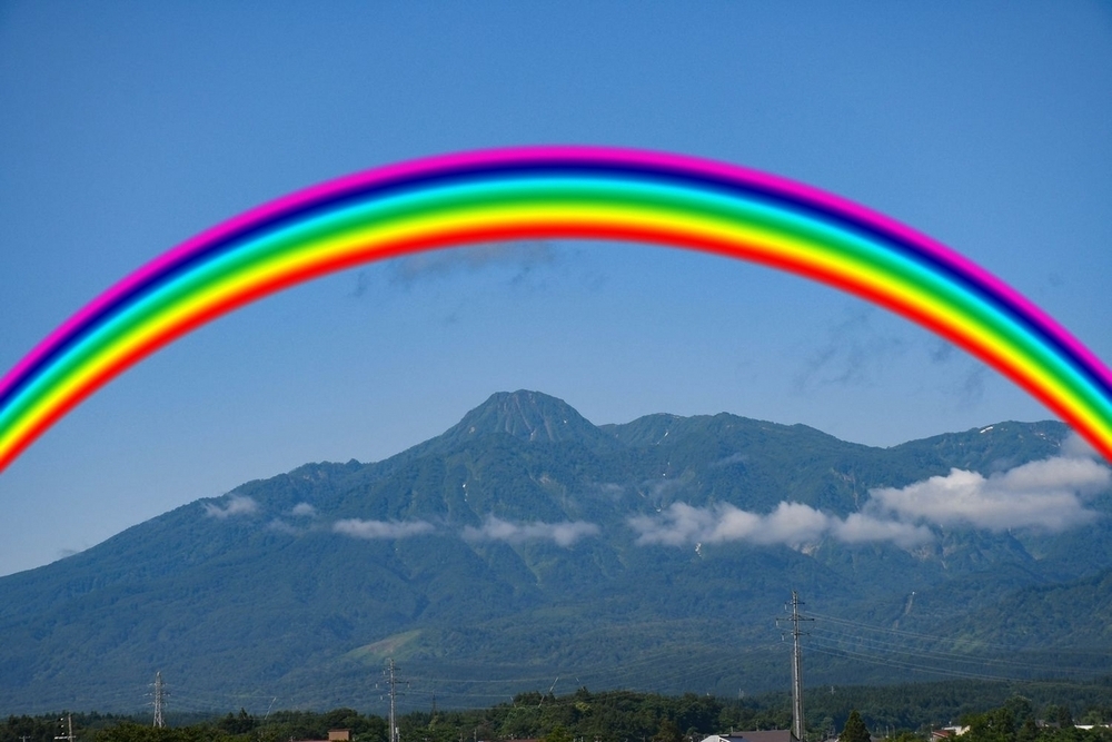 優美高妙。。山採りリョウブ。 紅葉の妙高山を鮮やかに映す絶景スポット♪妙高市「いもり池」【2023