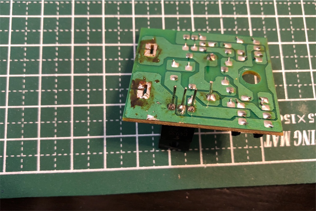 ミニ四駆 加工済み オートディスチャージャー 放電器 １台 945 ミニ四駆 放電器 加工 改造 ディスチャージャーの通販 by WaRP\u0027s shop