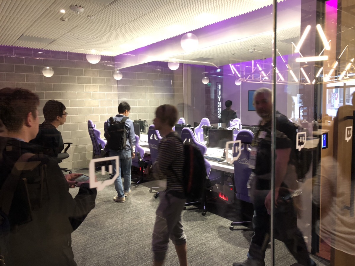 f:id:johnnygamestudio:20190531025031j:plain f:id:johnnygamestudio:20190531025031j:plain