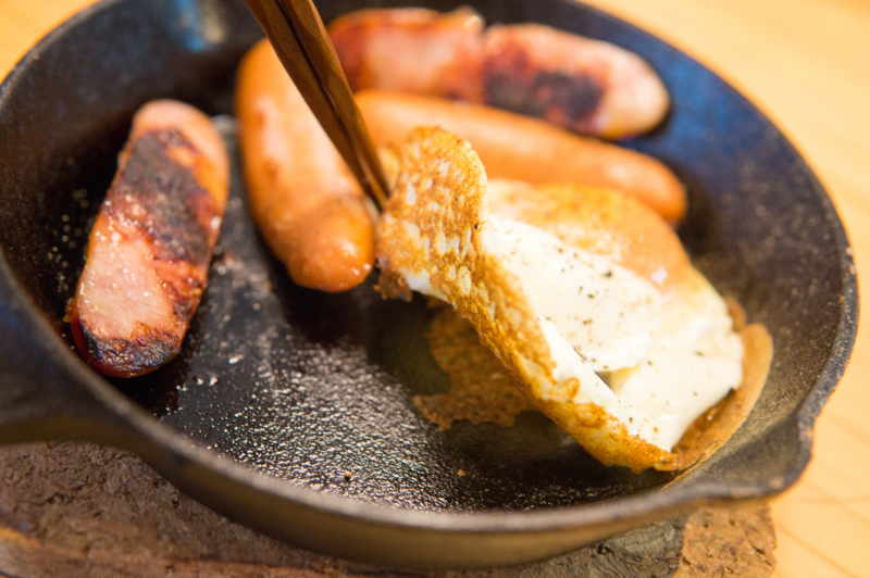 スキレットでカリカリで美味しい目玉焼きを作ってみた ものものブログ
