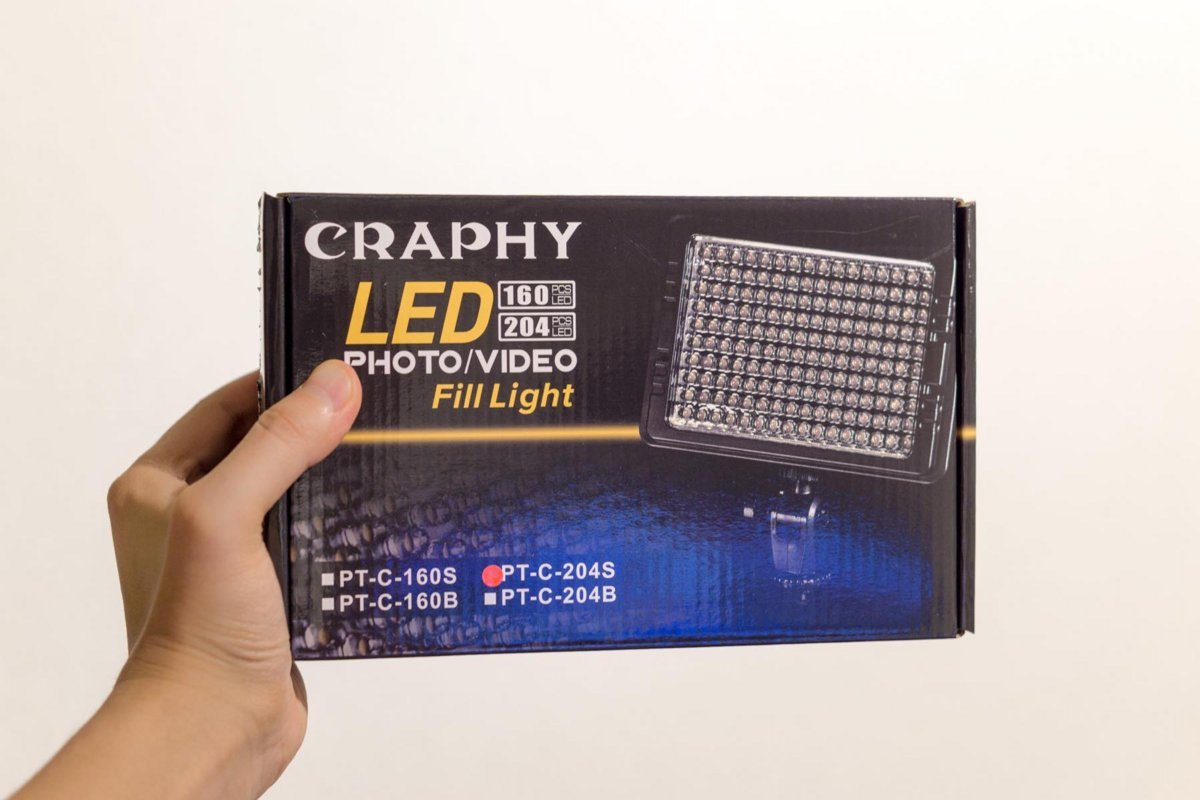 光を浴びせる撮影アイテム 3000円の撮影用led照明を導入してみました Craphy C 4 ものものブログ 光を浴びせる撮影アイテム 3000円の撮影用led照明を導入してみました Craphy C 4 ものものブログ