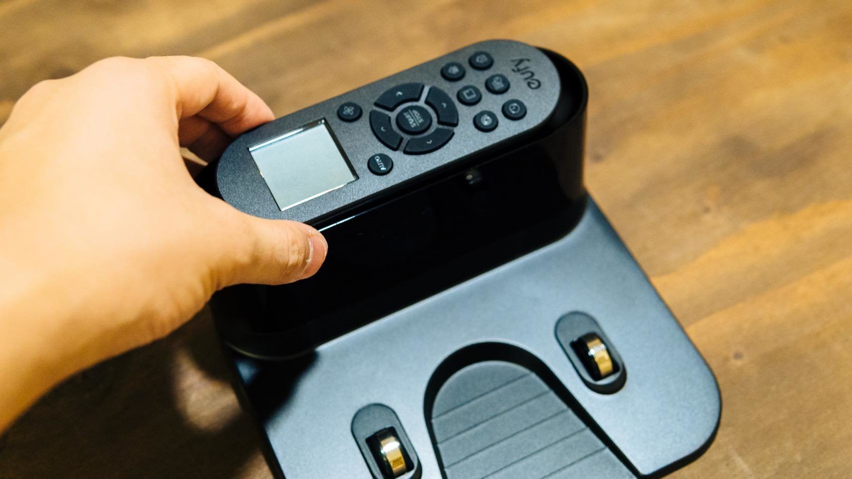 2万5千円のロボット掃除機買った！Eufy RoboVac 11Sは安くてもちゃんと