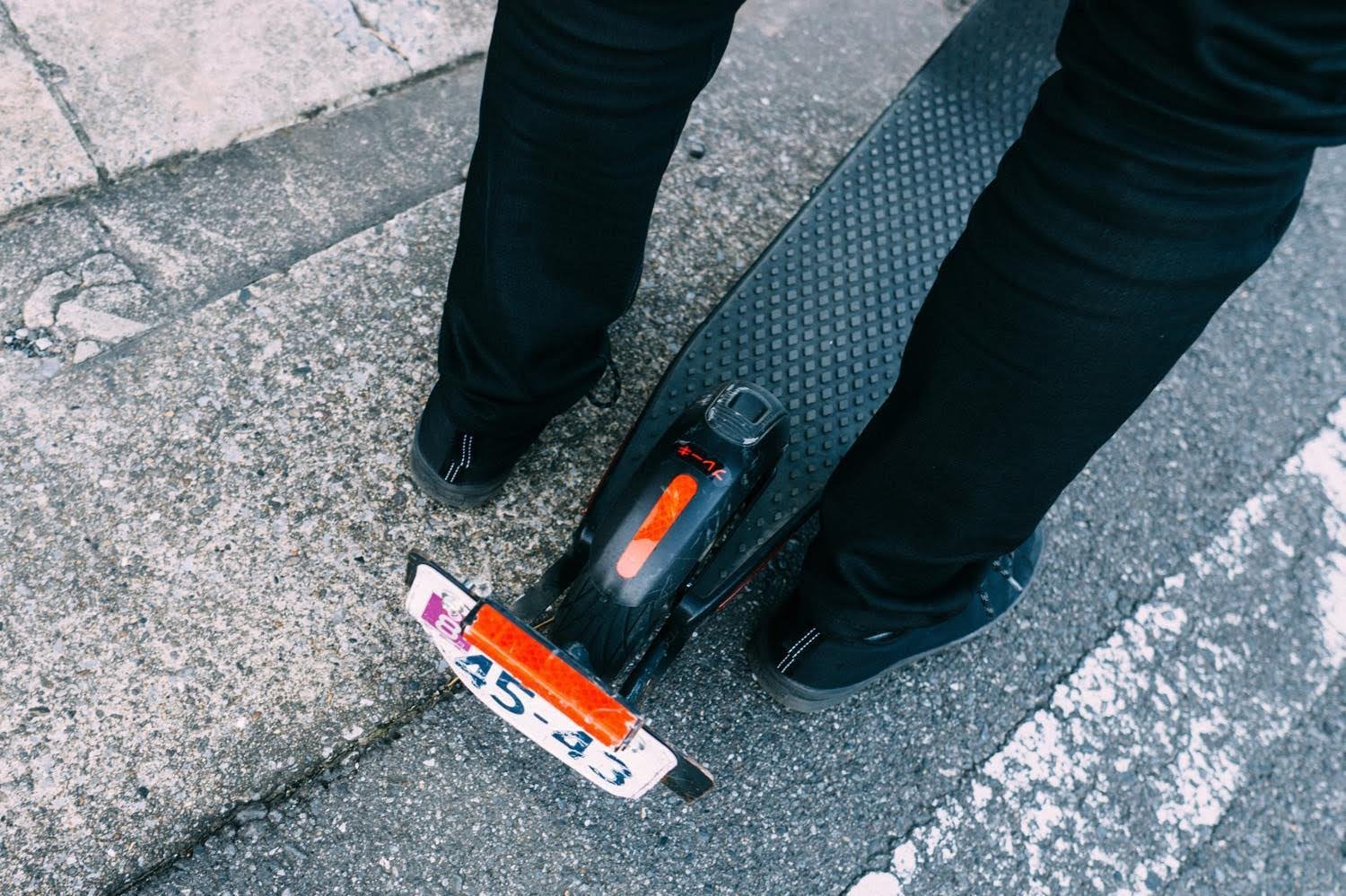 レンタル電動キックボードを公道で7km乗ってきた！】これは普及しない 