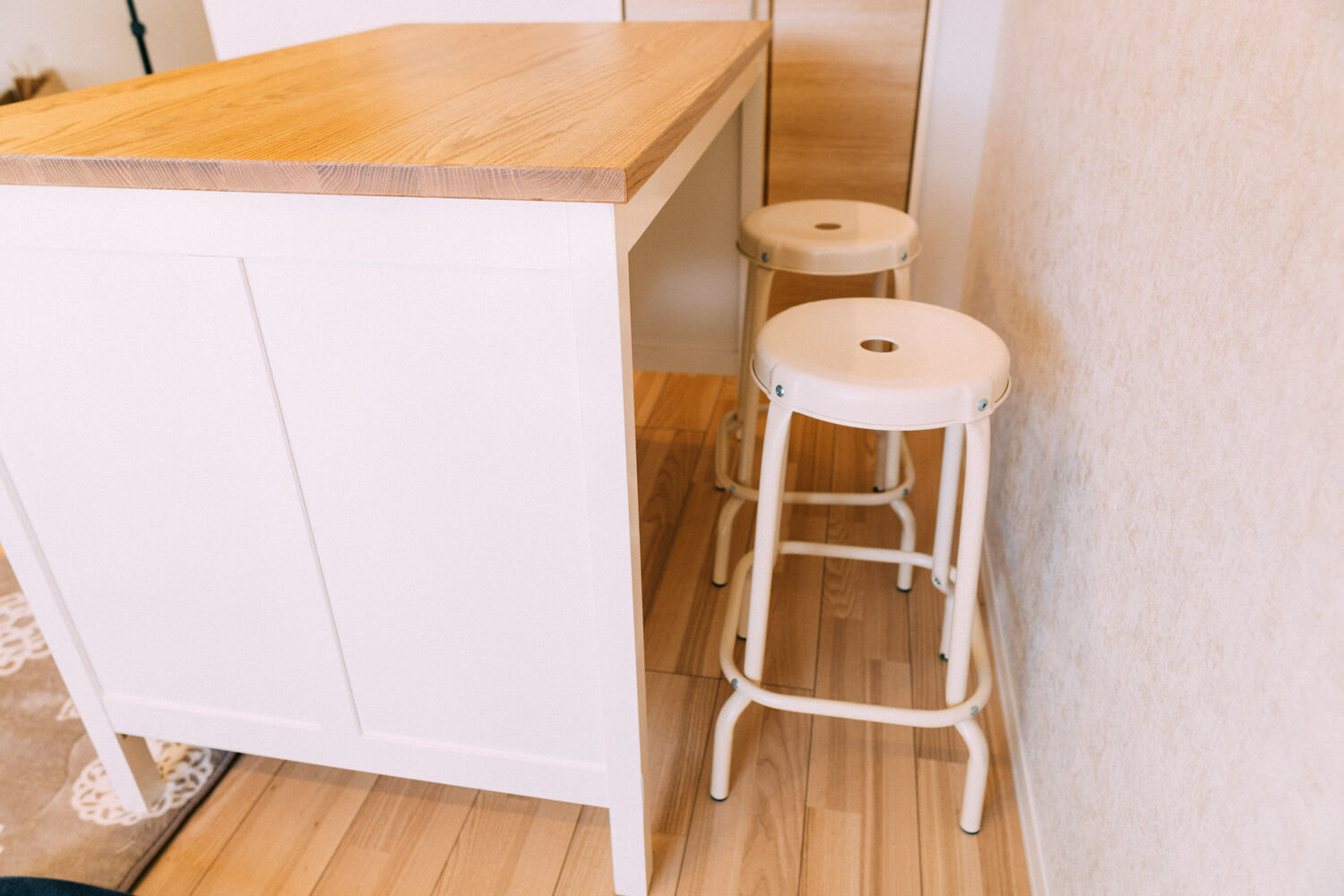 リビングにキッチン作業台を置こう】僕の新居に導入したIKEA家具