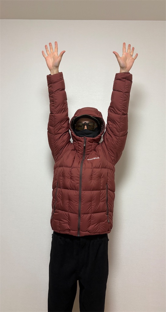 ネージュダウンパーカーを買って分かった本音レビュー】｜mont-bell