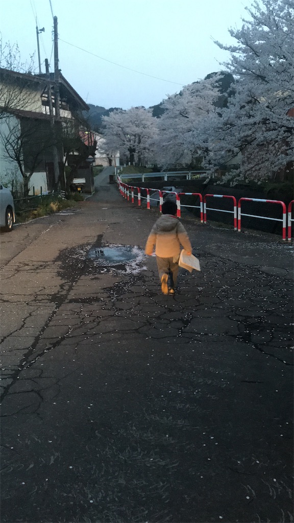 f:id:jonnobi-ijyuyome:20200416023548j:image