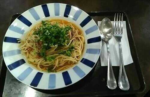 ネギとひき肉のピリ辛パスタの画像