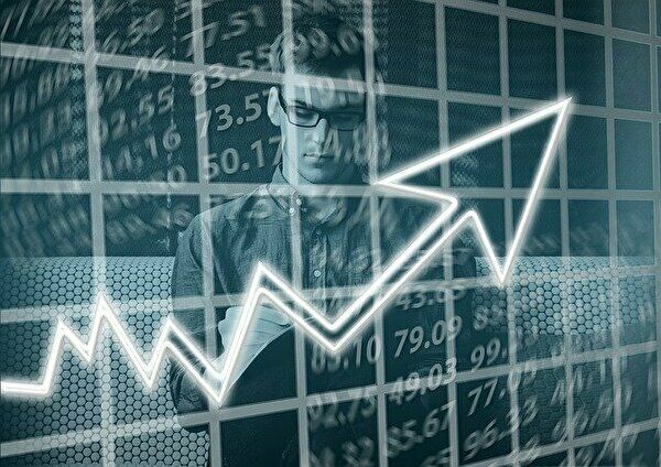 富岳が世界一になったことで富士通の株価はどうなった?