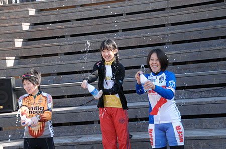 f:id:joojtv:20101219183742j:image
