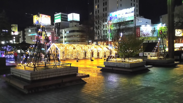 “盛岡駅前滝の広場”のイルミネーション